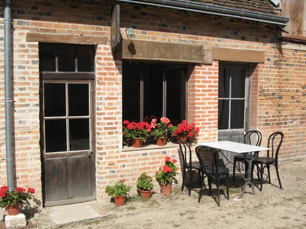 Chambres La Vallee Salbris Exteriér fotografie