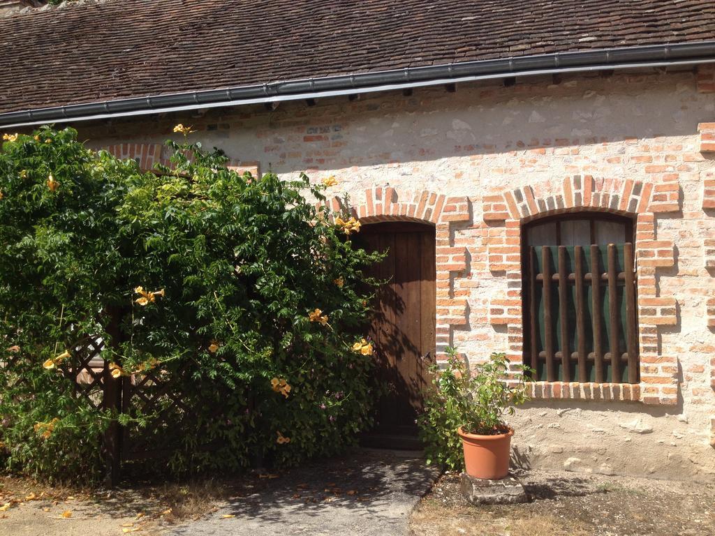 Chambres La Vallee Salbris Exteriér fotografie